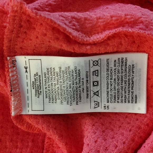 Adidas Women's Ultimate365 Textured Jacket.  Preloved Scarlet Color. Size L - Picture 12 of 13